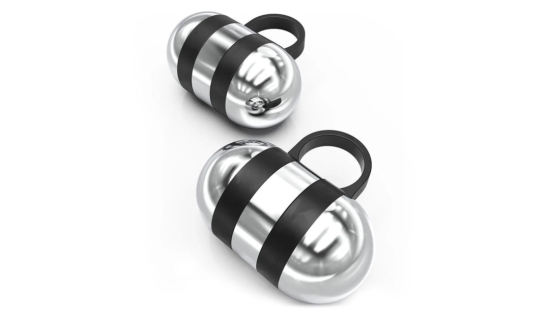 Pair of Synergee hand weights for strength training, featuring adjustable dumbbells for effective free weight workouts.