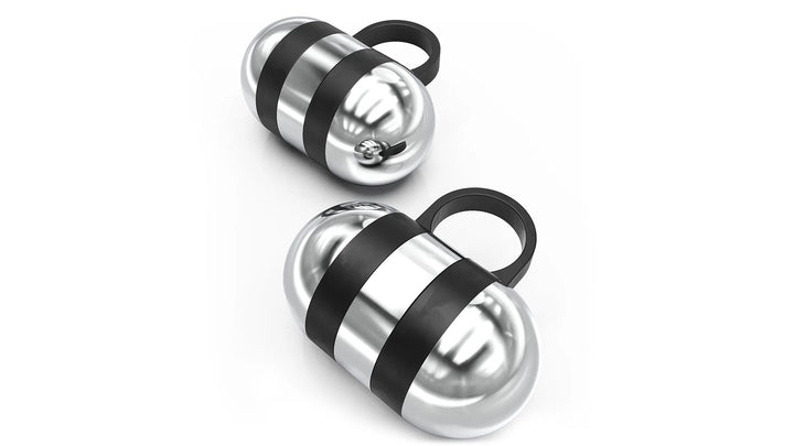 Pair of Synergee hand weights for strength training, featuring adjustable dumbbells for effective free weight workouts.